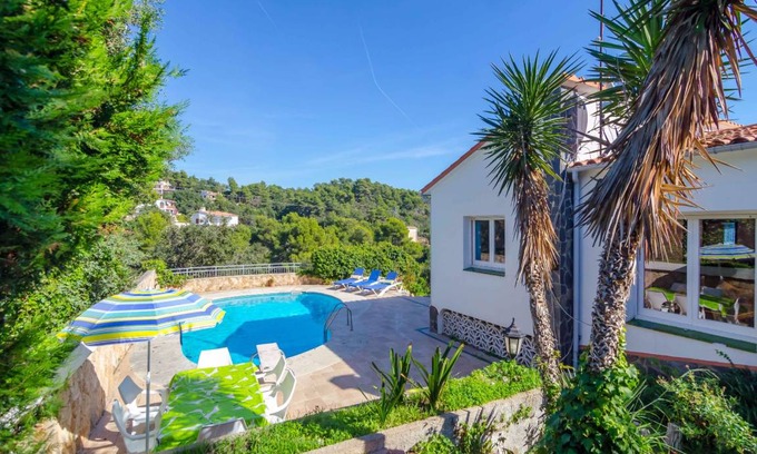 Canyelles Villa | 70 m² Villa ∙ 3 bedrooms ∙ 6 guests