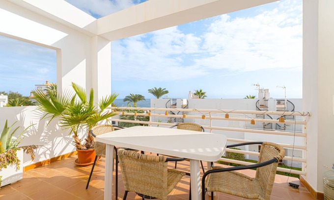 Cala Panizo Apartment | 75 m² Apartment ∙ 2 bedrooms ∙ 4 guests