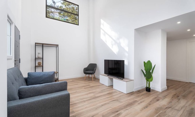 Nou Moles Apartment | 80 m² Apartment ∙ 2 bedrooms ∙ 6 guests