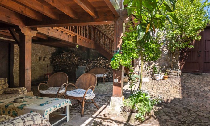 Herrerias House | 80 m² House ∙ 2 bedrooms ∙ 4 guests
