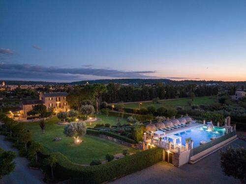 Santa Maria del Cami Villa | 8000 m² Villa ∙ 8 bedrooms ∙ 16 guests