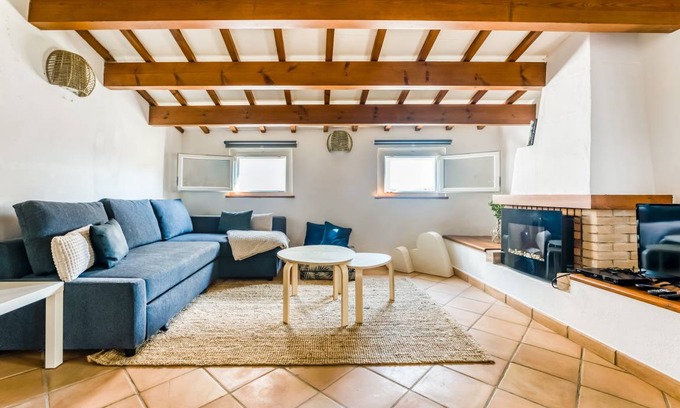 Mahon House | 82 m² House ∙ 1 bedroom ∙ 2 guests