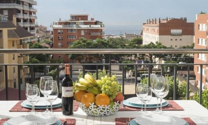 Vilassar de Mar Apartment | 85 m² Apartment ∙ 3 bedrooms ∙ 6 guests
