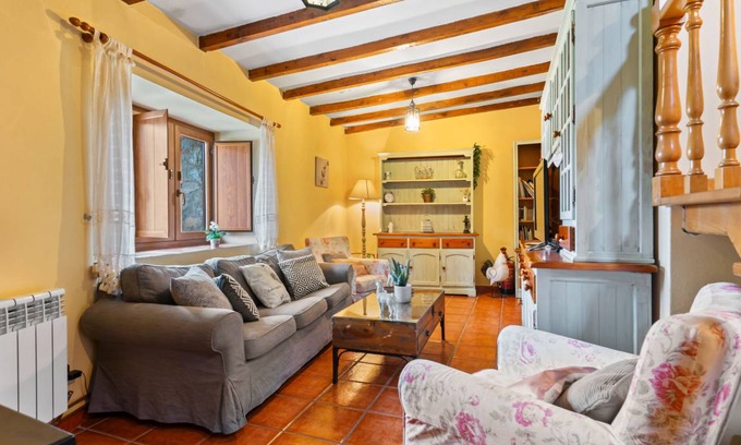 Fresnedo House | 85 m² House ∙ 2 bedrooms ∙ 5 guests