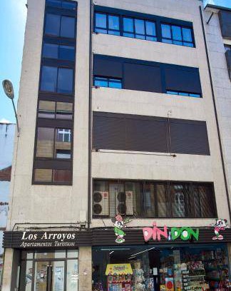 Ponferrada Apartment | 87 m² Apartment ∙ 3 bedrooms ∙ 8 guests