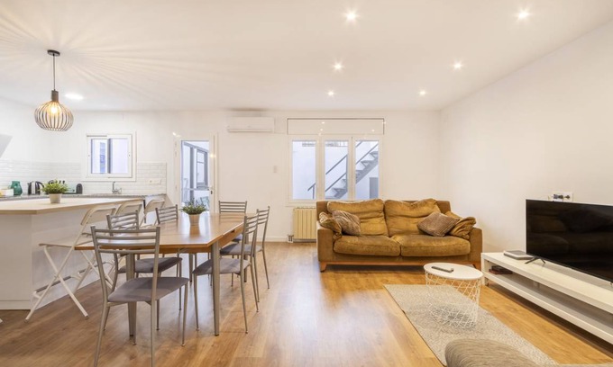 Almacelles House | 90 m² House ∙ 3 bedrooms ∙ 6 guests