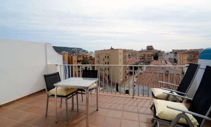 L'Estartit Apartment | 92 m² Apartment ∙ 2 bedrooms ∙ 4 guests