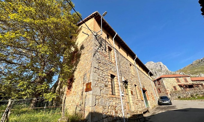 Cubillas de Arbas Hostel | Albergue Valle de Arbas
