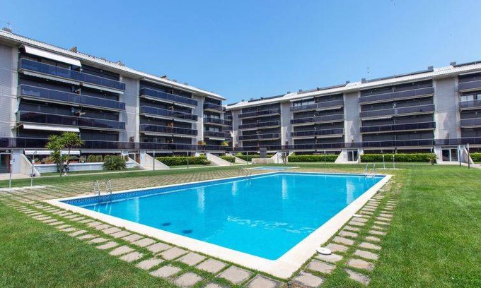 Sant Antoni de Calonge Apartment | Apartment ∙ 3 bedrooms ∙ 6 guests