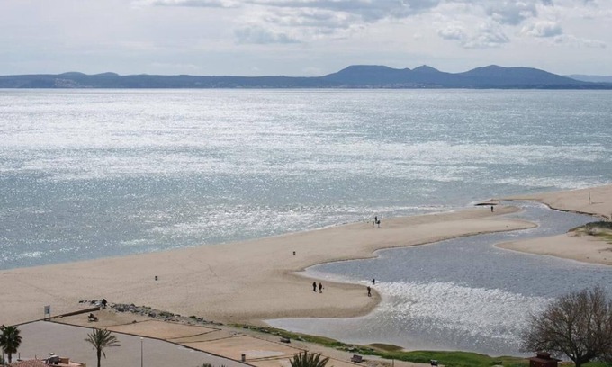 Empuriabrava Apartment | Apartamento de lujo frente al mar