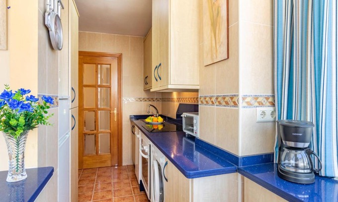 Torrequebrada Apartment | Apartamento frente al mar