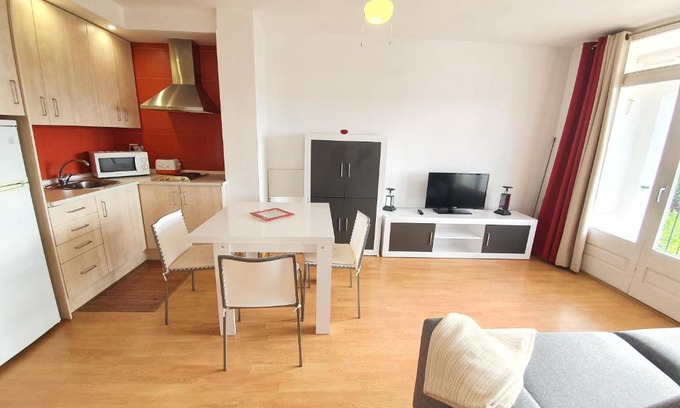 Empuriabrava Apartment | APARTAMENTO GRAN RESERVA BEACH-2
