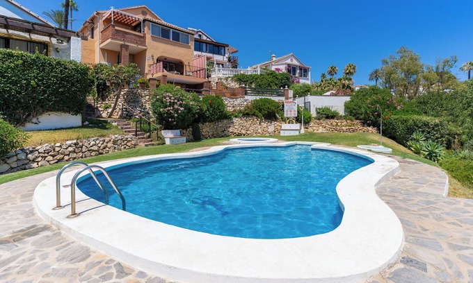 El Faro Apartment | Apartment 'Con Encanto' with Sea Views, Wi-Fi and Air Conditioning