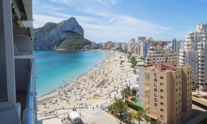 Calpe Apartment | Apartment Esmeralda 311A with Sea View, Pool & Wi-Fi