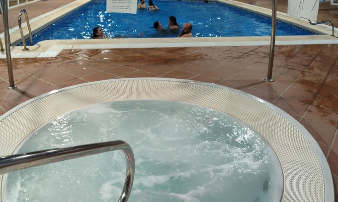 Vera Apartment | Apartment with spa, paddle tennis, wifi
