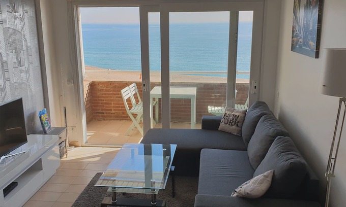 Lloret Town Center Apartment | Apartments Paradise Lloret - Sea View - Pool