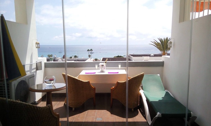Arona Apartment | Azahara Playa 416, Fantastic Views Over The Las Vistas Beach