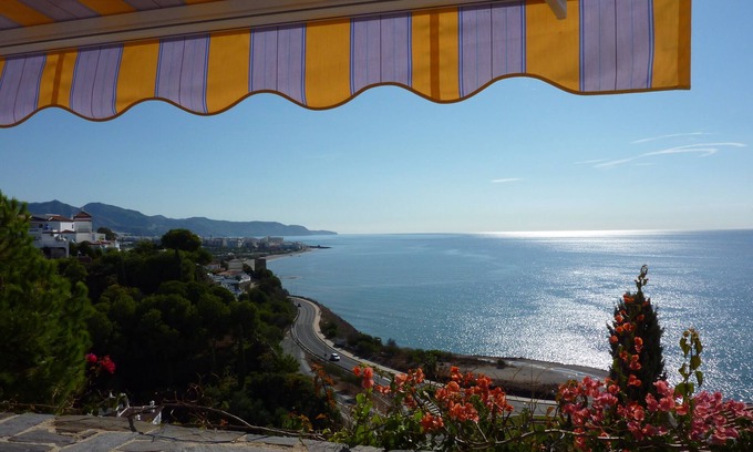 Nerja Apartment | Beautiful High Quality 2 Bed, 2 Bath Apt, Large Terrace with Stunning Views