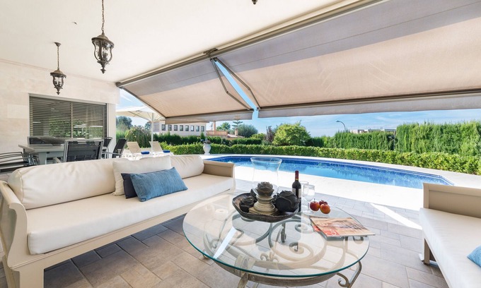 Marratxi Villa | BELLVIURE - Villa with private pool in Marratxi. Free WiFi