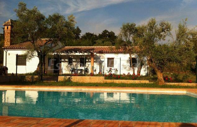 Aracena Cottage | Cabin ∙ 3 bedrooms ∙ 9 guests