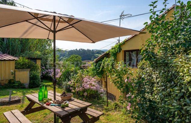 Villaviciosa Cottage | Cabin ∙ 4 bedrooms ∙ 5 guests