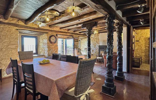 Haza Cottage | Cabin ∙ 4 bedrooms ∙ 8 guests