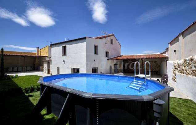 Nava de Roa Cottage | Cabin ∙ 5 bedrooms ∙ 12 guests