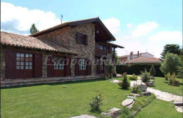 Cueva de Agreda Cottage | Cabin ∙ 7 bedrooms ∙ 28 guests