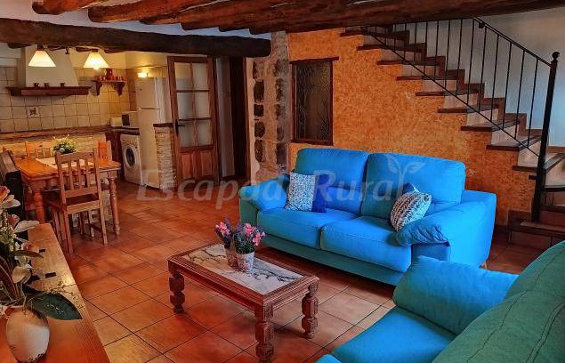 Panzano Cottage | Cabin ∙ 9 bedrooms ∙ 10 guests