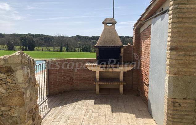 Caldes de Malavella Cottage | Cabin ∙ 9 bedrooms ∙ 16 guests