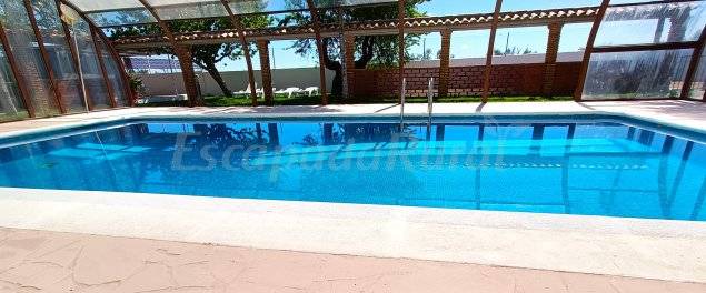 Pozo Alcon Cottage | Cabin ∙ 9 bedrooms ∙ 10 guests
