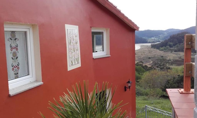 Vilarrube House | Casa acogedora con vistas al mar