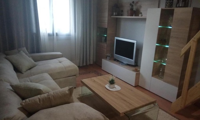 Vilagarcia de Arousa House | Casa con terraza en Vilagarcía