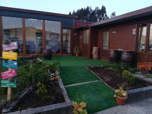 Cruces Hostel | Crucesinn Albergue