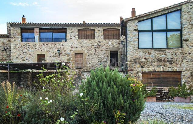 Sant Sadurni de l'Heura Cottage | Cabin ∙ 4 bedrooms ∙ 4 guests