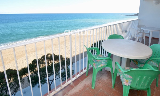 Platja d'Aro Apartment | Europalace 43 Apartment first sea line