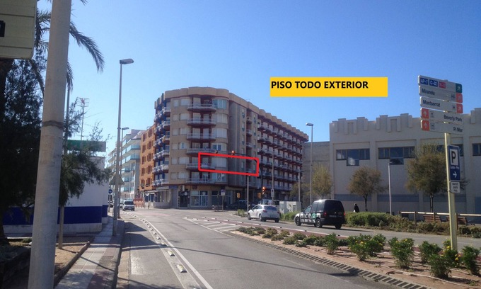 Blanes Apartment | EXCLUSIVE APARTMENT IN FIRST LINE OF BEACH. Ideal for families and groups