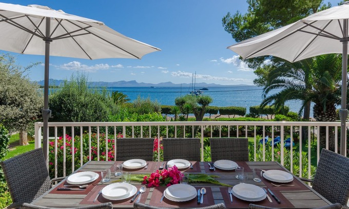Alcanada House | GOLF - Chalet with sea views in Alcanada (Alcúdia). Free WiFi
