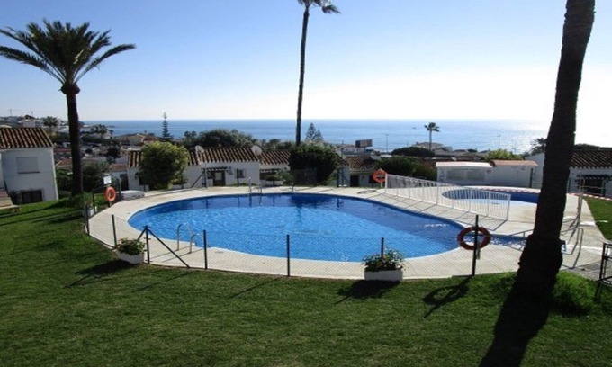 Mijas Apartment | Great sea view and 250 m to the beach.
