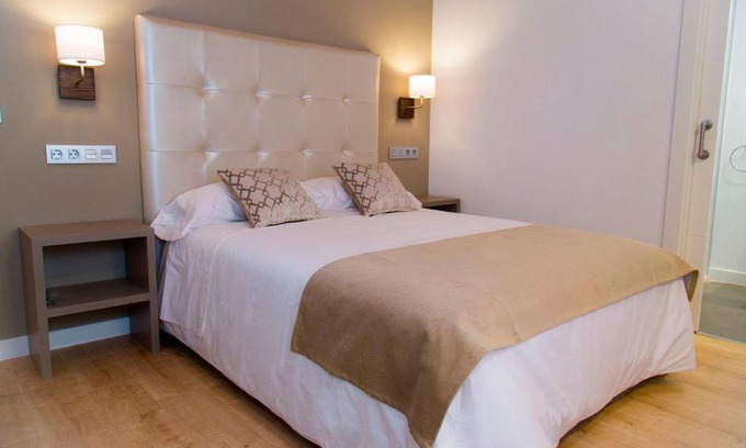 Segovia Old Town House | Hab Urban Hostel