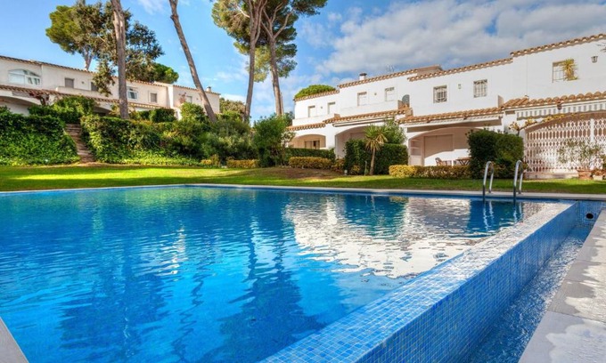 Pals House | Holiday Home Trebol Rojo
