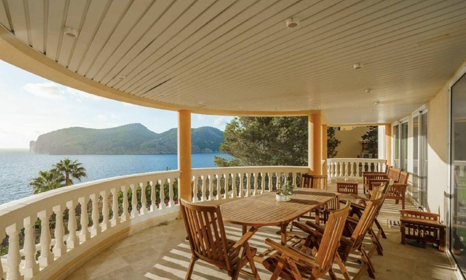 Camp de Mar House | Holiday house Andratx for 1 - 10 persons with 3 bedrooms - Holiday home