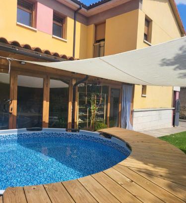 Hornillos del Camino Hostel | Hornillos Meeting Point (Pilgrim Hostel)