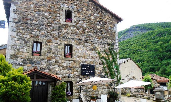 Santa Maria de Valdeon Hostel | Hostel ∙ 4 guests