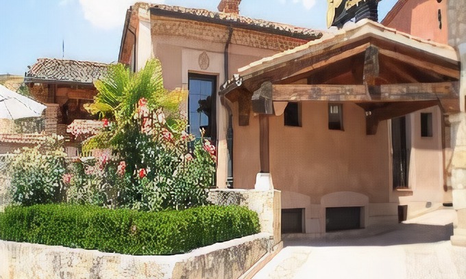 La Lastrilla Hotel | Hotel Venta Magullo