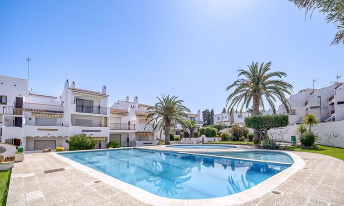 Roses Town Center Apartment | JARDINS I 22 Roses