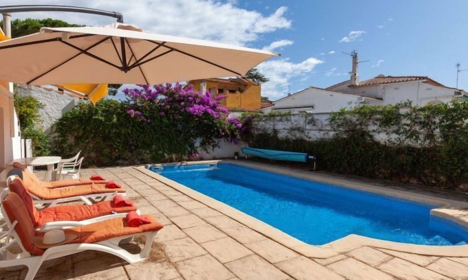 L'Escala House | Les 4 Saisons by Interhome