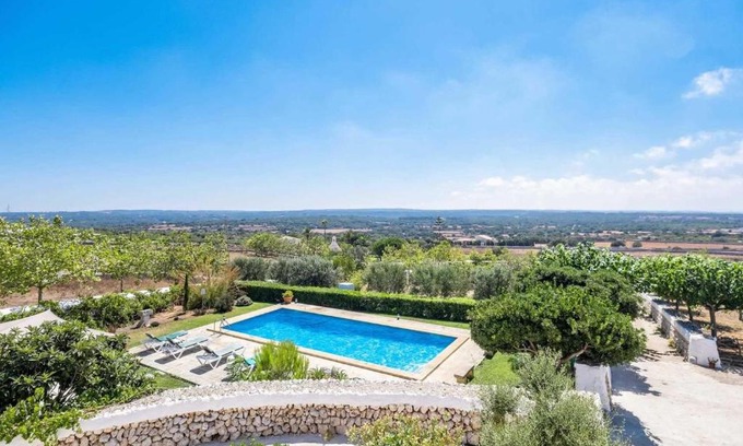 Alayor Villa | Llucasaldent Menor