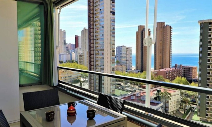 Benidorm Apartment | Modern apartment next to the beach GEMELOS 23