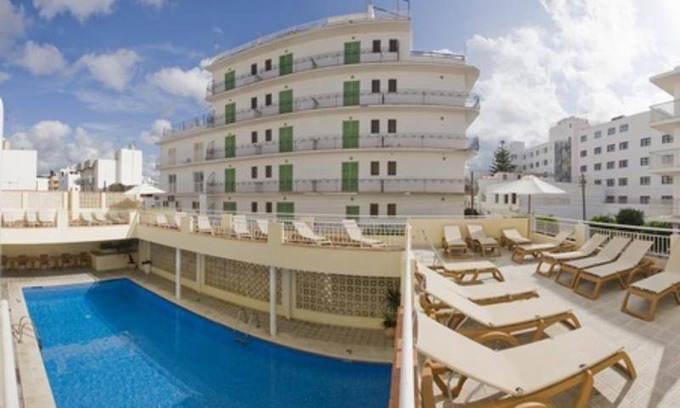 Sant Antoni de Portmany House | Motel ∙ 8 guests